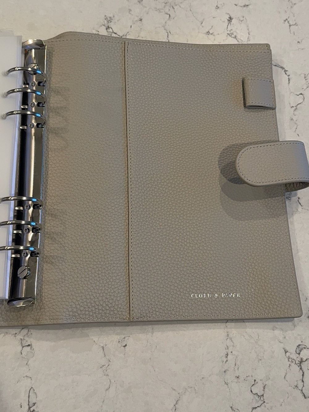 Cloth & Paper Foundations A5 6-Ring Leather Agenda Cover - Picture 2 of 7